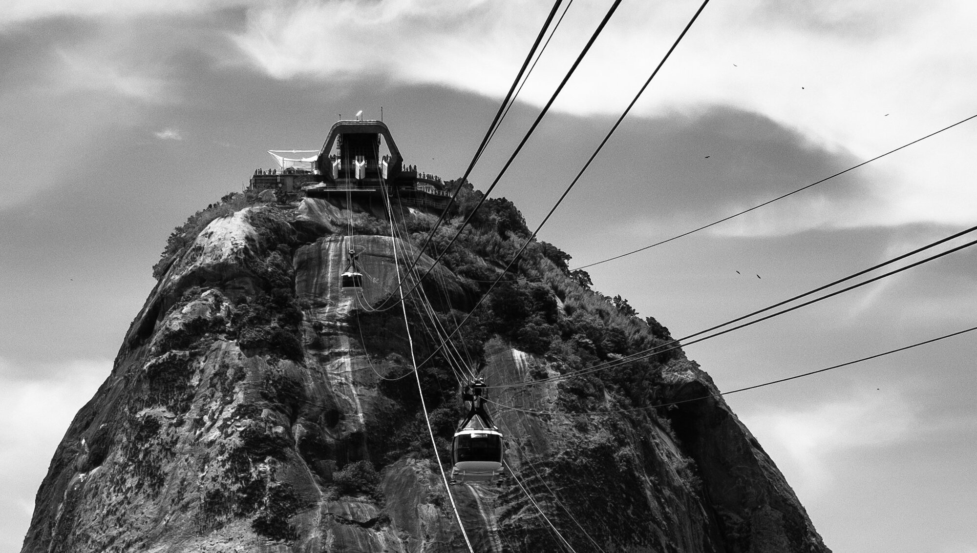 Sugarloaf Mountain and its cable car wires against the sky